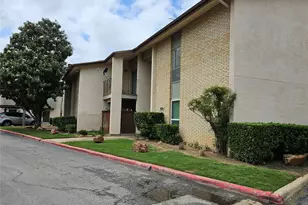 12816 Midway Rd, Dallas, TX 75244 - Photo 2