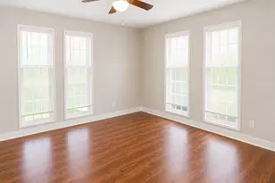 203 Stroud St, Cleburne, TX 76033 - Photo 10