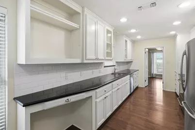 4455 Chedlea Avenue, Fort Worth, TX 76133 - Photo 10