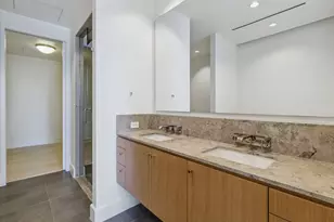 2408 Victory Park Ln, Dallas, TX 75219 - Photo 16