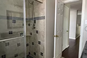 9705 Raven Ln, Irving, TX 75063 - Photo 20