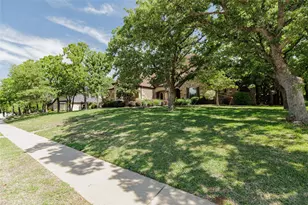1417 Briar Crossing Dr, Decatur, TX 76234 - Photo 2