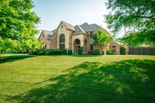 703 Mockingbird Dr, Murphy, TX 75094 - Photo 1