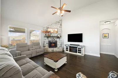 532 Thompson, Van Alstyne, TX 75495 - Photo 12