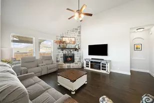532 Thompson, Van Alstyne, TX 75495 - Photo 12