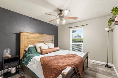 5044 Shannon Drive, The Colony, TX 75056 - Photo 14