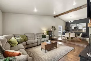 5044 Shannon Dr, The Colony, TX 75056 - Photo 4