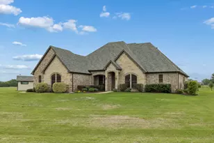 10397 Wild Rose Cir, Forney, TX 75126 - Photo 2