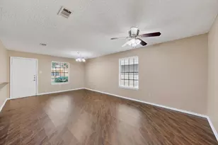 912 N Nursery Rd, Irving, TX 75061 - Photo 4