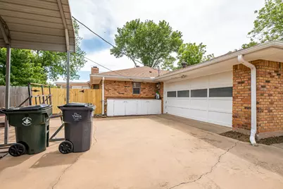 4401 Shady Lane, Wichita Falls, TX 76309 - Photo 6