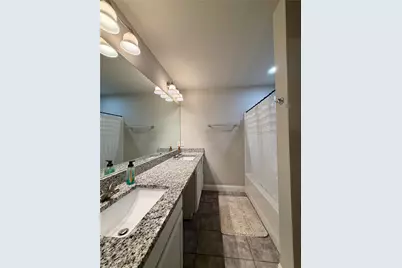 619 Mansfield Road, Cleburne, TX 76031 - Photo 10