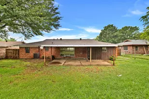 1024 Eunice St, Hurst, TX 76053 - Photo 20
