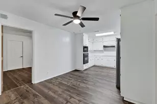 1024 Eunice St, Hurst, TX 76053 - Photo 14