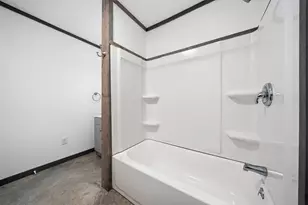 321 Ave B, Walnut Springs, TX 76690 - Photo 10