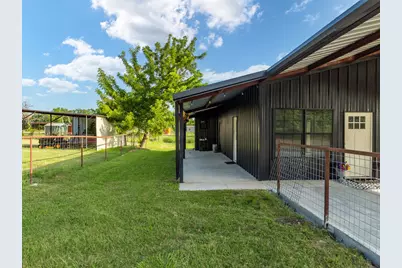 321 Avenue B #B, Walnut Springs, TX 76690 - Photo 20