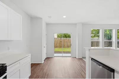 725 Parkford Lane, Arlington, TX 76001 - Photo 12