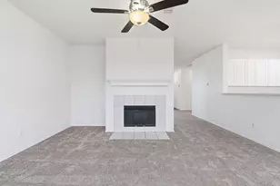725 Parkford Ln, Arlington, TX 76001 - Photo 10