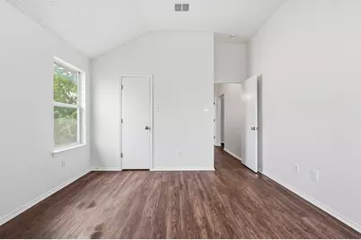 725 Parkford Lane, Arlington, TX 76001 - Photo 26