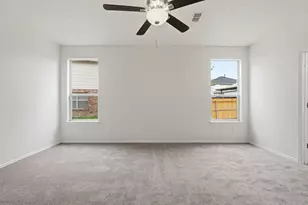 725 Parkford Ln, Arlington, TX 76001 - Photo 20