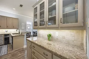 5909 Fairmount Dr, Plano, TX 75093 - Photo 10