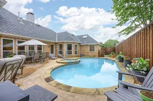 5909 Fairmount Dr, Plano, TX 75093 - Photo 2
