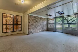 9900 Oak Ridge Cir, Woodway, TX 76712 - Photo 20