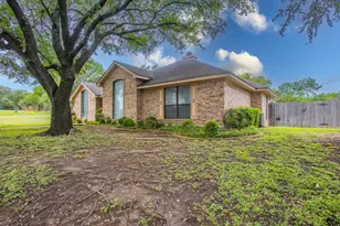 9900 Oak Ridge Cir, Woodway, TX 76712 - Photo 22