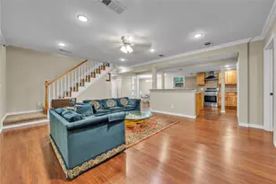 925 Jennings Ln, Azle, TX 76020 - Photo 8