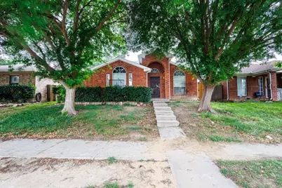 7133 Amber Drive, Dallas, TX 75241 - Photo 2