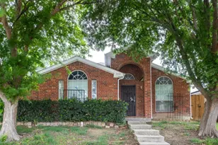 7133 Amber Dr, Dallas, TX 75241 - Photo 1