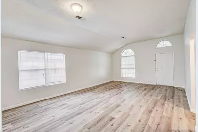 7133 Amber Drive, Dallas, TX 75241 - Photo 4