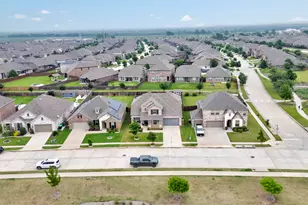 2504 Lakeside Dr, Aubrey, TX 76227 - Photo 36