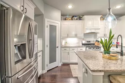 2504 Lakeside Drive, Aubrey, TX 76227 - Photo 6