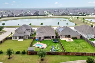 2504 Lakeside Dr, Aubrey, TX 76227 - Photo 36