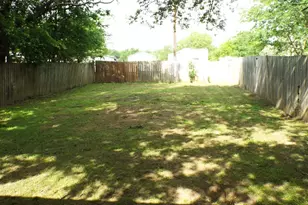 747 Luther Ln, Gun Barrel City, TX 75156 - Photo 2
