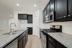 1612 Meadow Trail Ln, Aubrey, TX 76227 - Photo 6