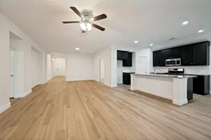 1612 Meadow Trail Ln, Aubrey, TX 76227 - Photo 10