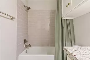 1401 Bagby Ave, Waco, TX 76706 - Photo 16