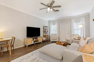 1401 Bagby Ave, Waco, TX 76706 - Photo 4