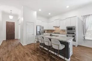 215 Equestrian Rd, Hickory Creek, TX 75065 - Photo 6