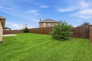 215 Equestrian Rd, Hickory Creek, TX 75065 - Photo 34