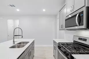 3203 Giovanni Point, Princeton, TX 75407 - Photo 4