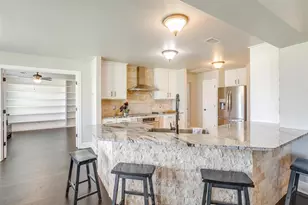 101 Springfield Ln, Red Oak, TX 75165 - Photo 10