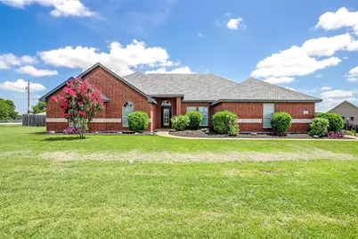 101 Springfield Lane, Red Oak, TX 75165 - Photo 1