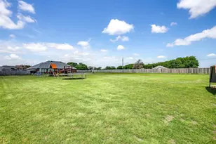 101 Springfield Ln, Red Oak, TX 75165 - Photo 40