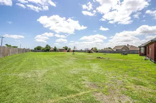 101 Springfield Ln, Red Oak, TX 75165 - Photo 36