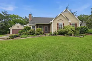 621 Kiowa Dr E, Lake Kiowa, TX 76240 - Photo 2
