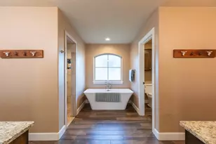 118 Benton, Tuscola, TX 79562 - Photo 18