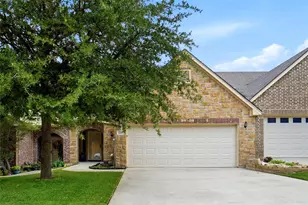 250 Greathouse Village, Decatur, TX 76234 - Photo 1