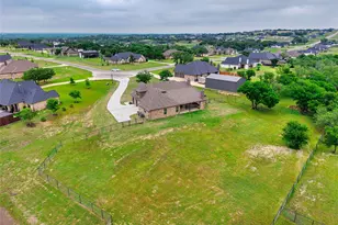 341 Oak Mdw Ln, Weatherford, TX 76085 - Photo 22